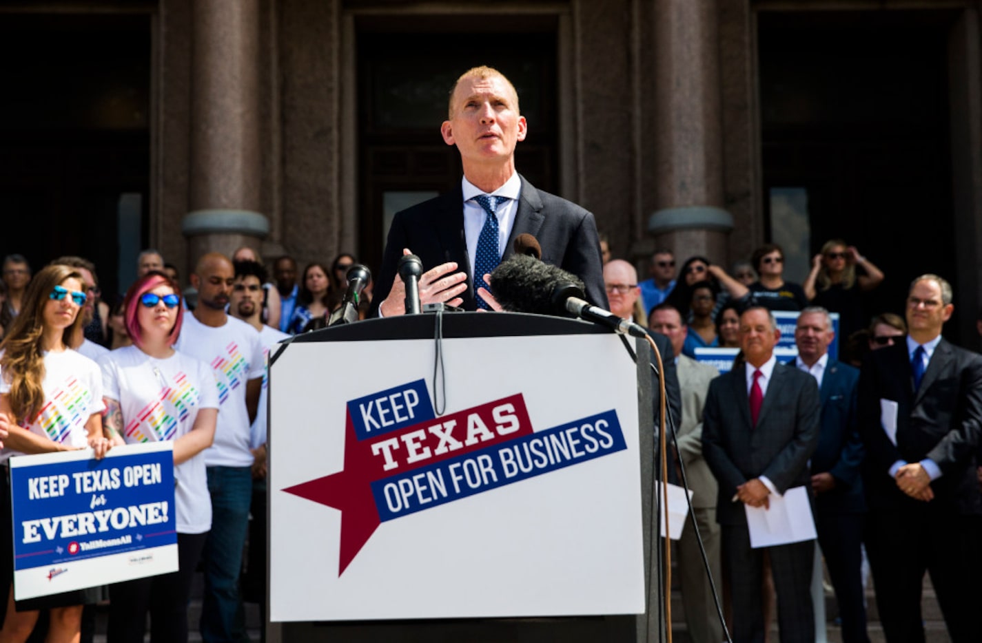 Phillip Jones of VisitDallas and Texas Welcomes All joined other Texas business leaders...