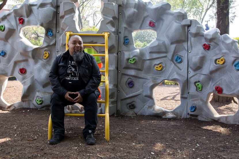 Bernardo Fernández “Bef” es ilustrador, autor de 30 libros y padre de María, una menor con...