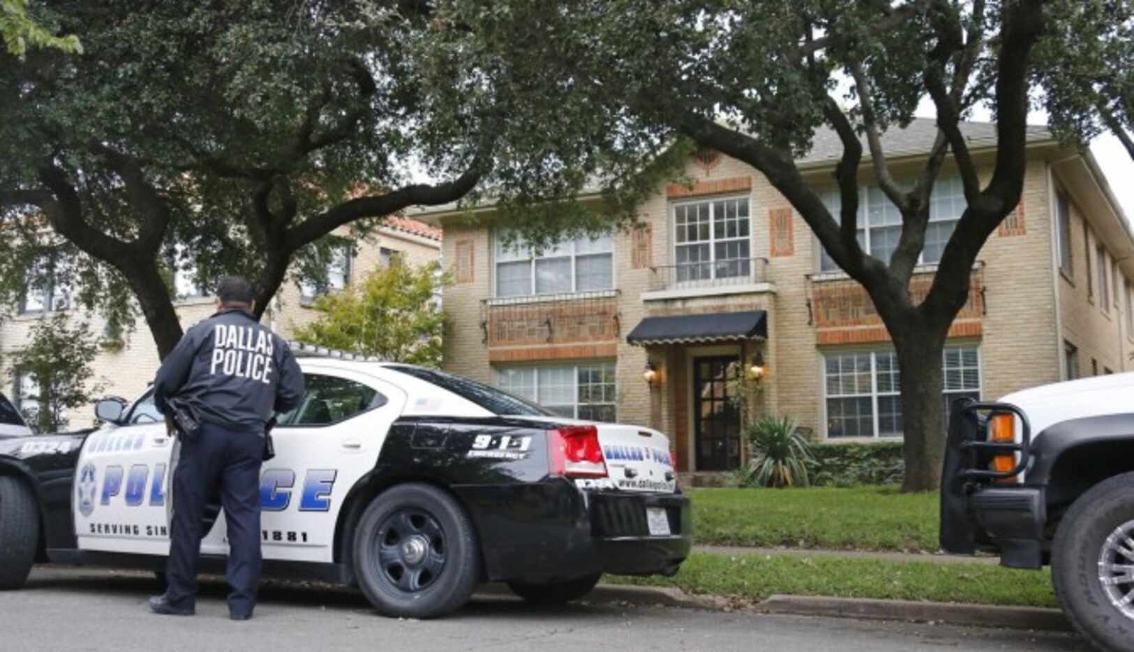Un nuevo reporte indica que la policía de Dallas para a conductores afroamericanos con mayor...