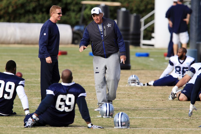 Dallas Cowboys head coach Jason Garrett, left, and defensive coordinator Monte Kiffin,...