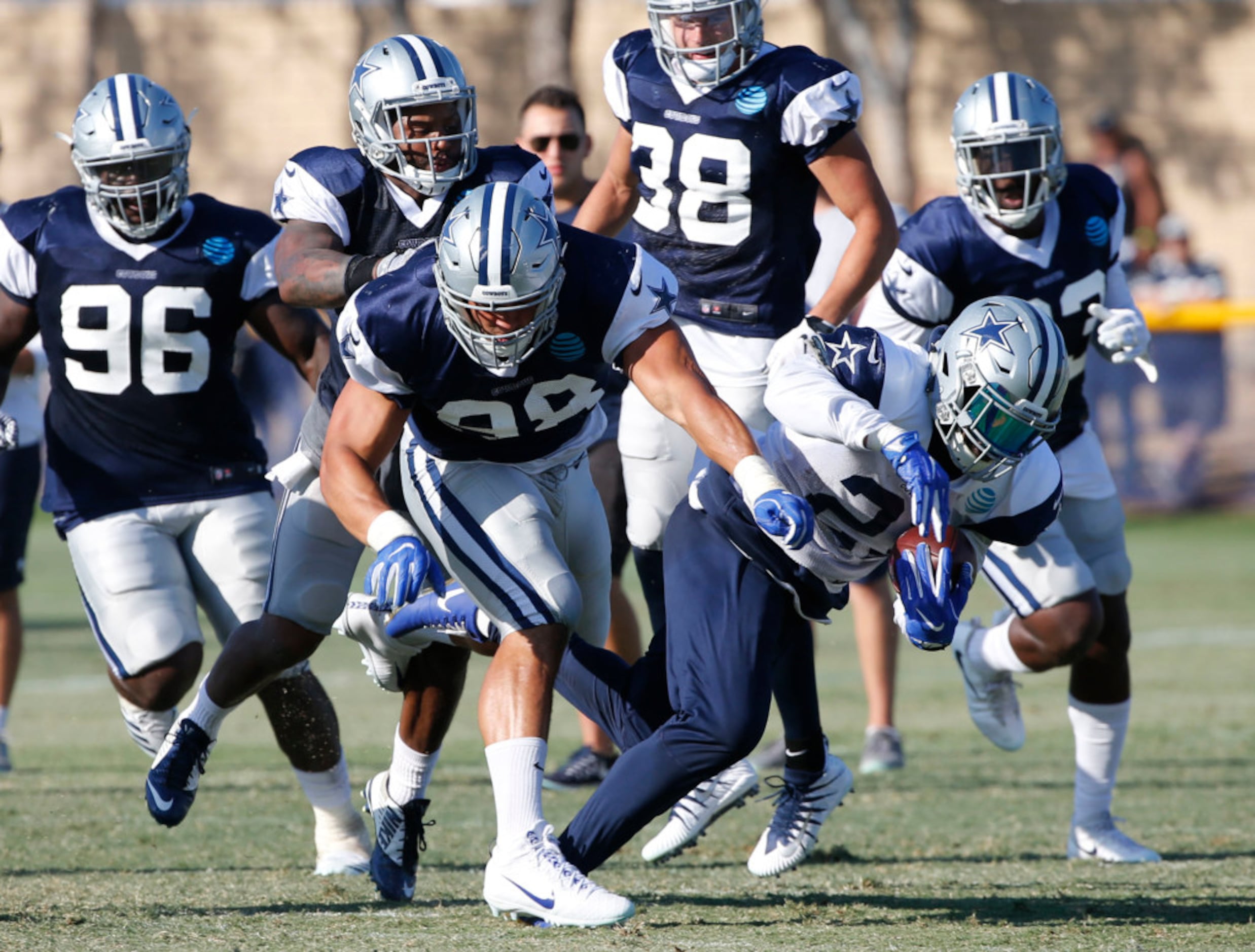 Jones will 'sleep good' over Zack Martin, roundup of Cowboys injuries