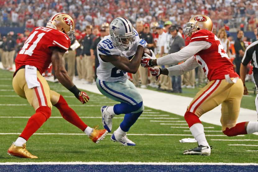 Dallas Cowboys running back Lance Dunbar (25) is pictured during the San Francisco 49ers vs....