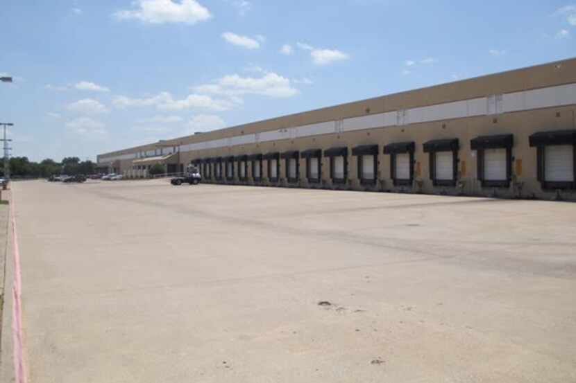  Chain Link Services took about half of the warehouse building on terminal road. (BH...