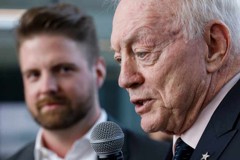 Dallas Cowboys owner Jerry Jones speaks to the members of the media as Blockchain.com...