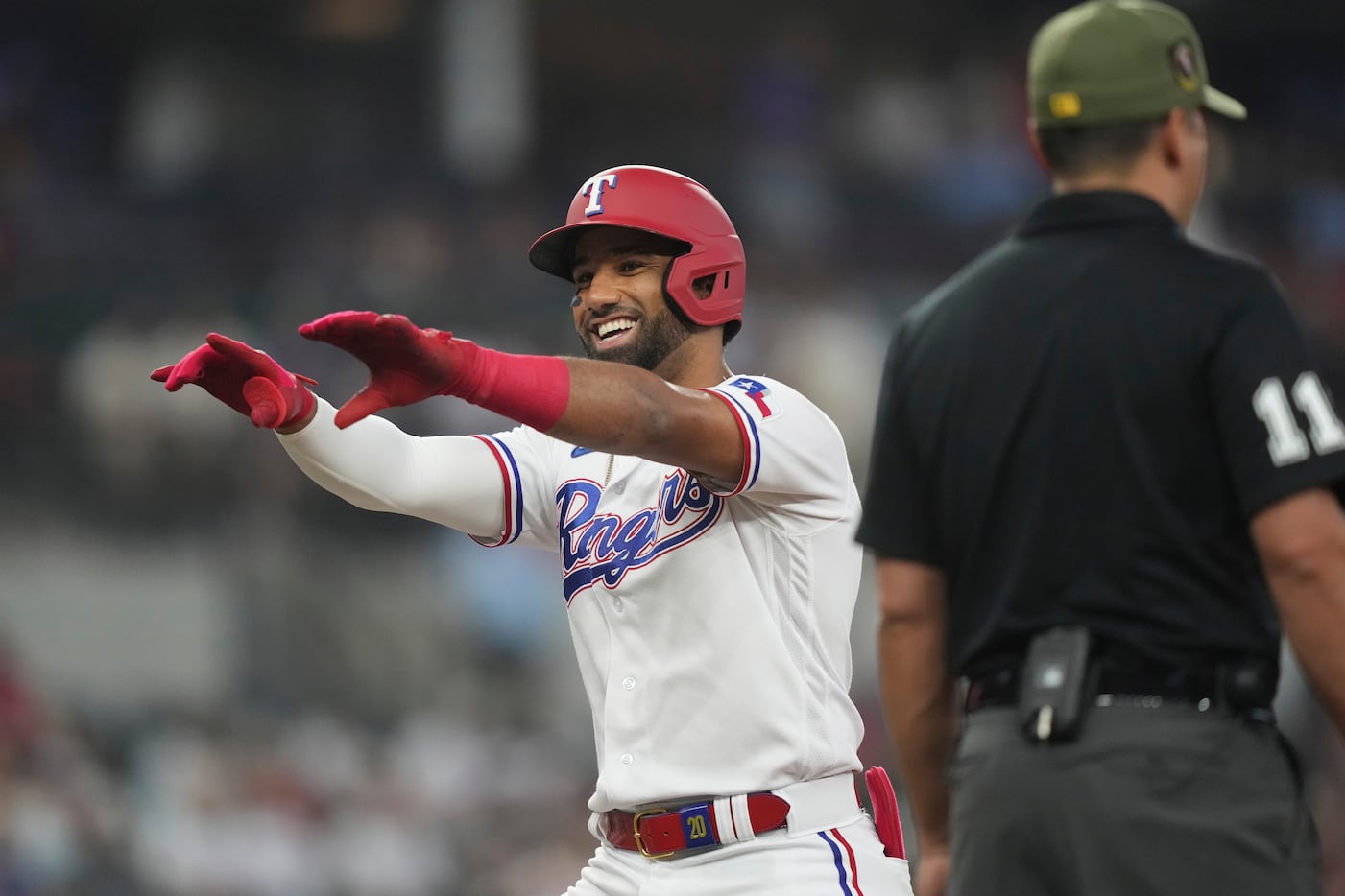 Rangers' Ezequiel Durán is 'every manager's dream,' Bruce Bochy says