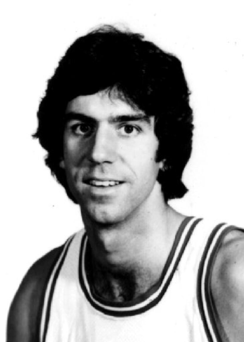 Marty Byrnes, Dallas Mavericks 