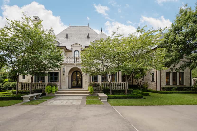 Take a look at the home at 11333 W. Ricks Circle in Dallas.