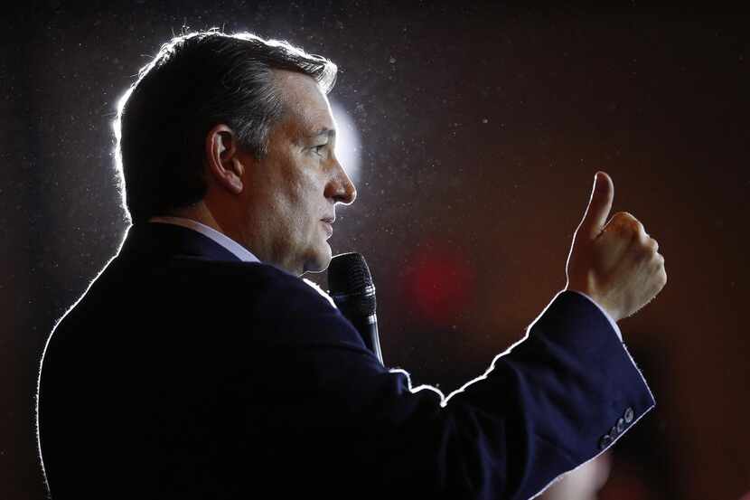 Ted Cruz fue comparado con Lucifer en declaraciones de John Boehner (BLOOMBERG/LUKE SHARRETT)
