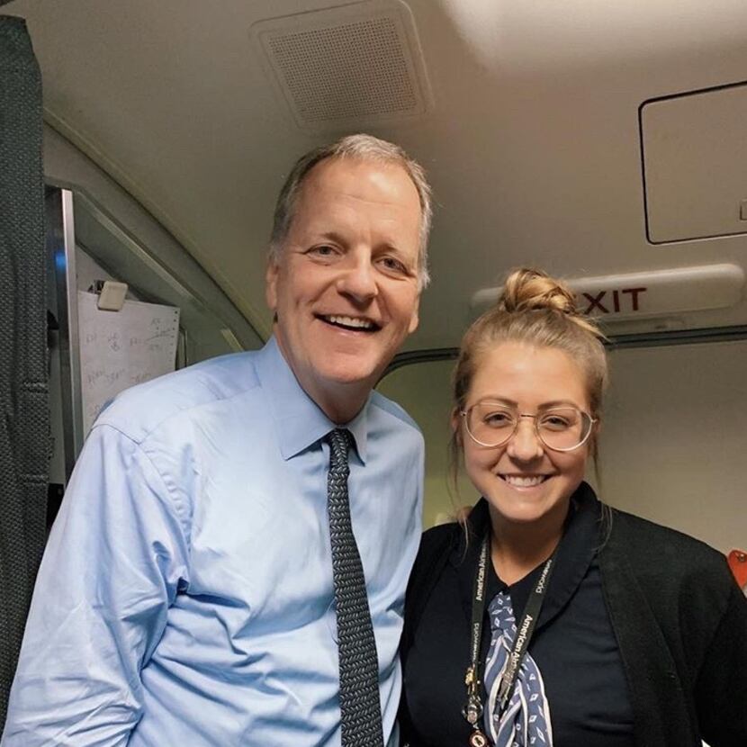 Flight attendant Maddie Peters posed for a photo with American Airlines CEO Doug Parker.