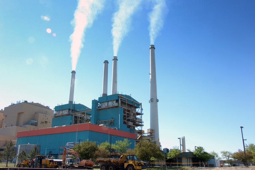 The Obama administration will roll out a plan to cut earth-warming pollution from power...