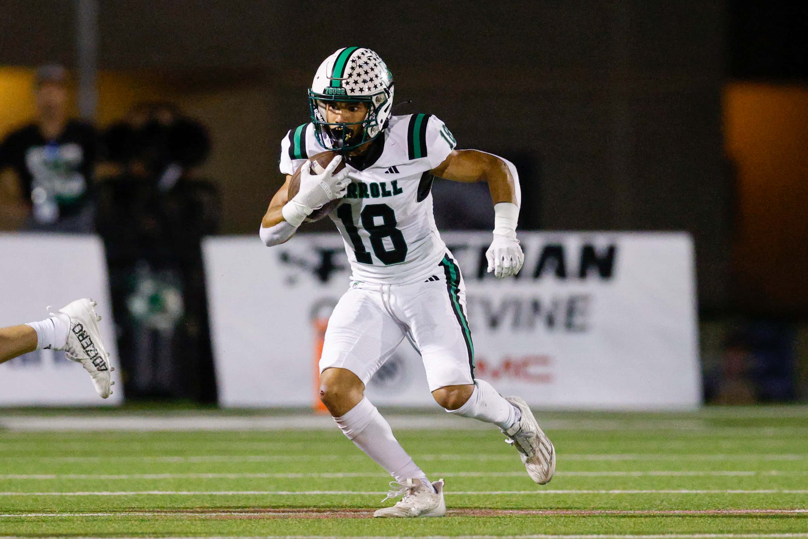 Southlake Carroll’s Zach Hays runs after a catch during the second half of a District 4-6A...