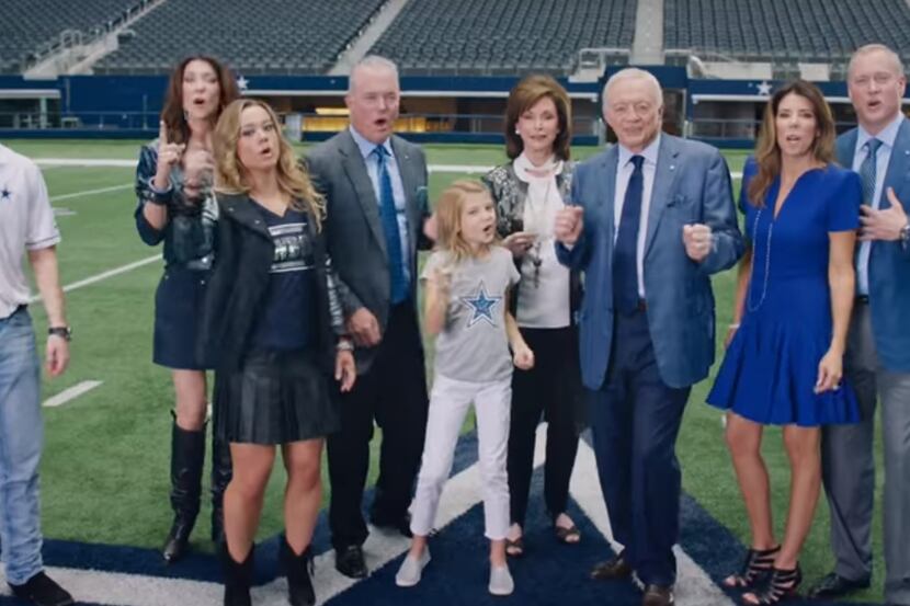 Jerry Jones and family dance to Motley Crue, and Mike Zimmer is not amused