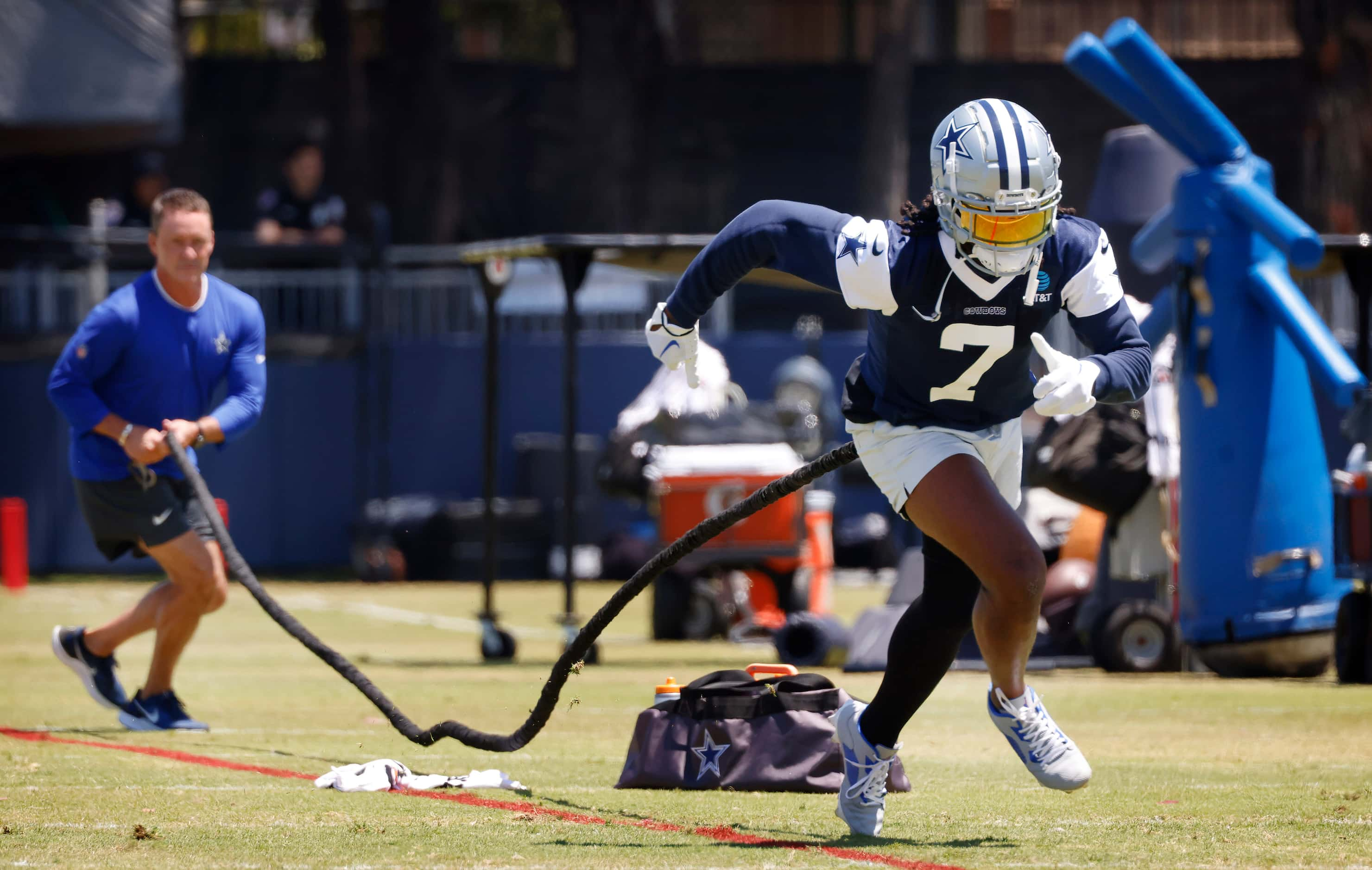 Dallas Cowboys cornerback Trevon Diggs (7) races downfield while being attached to an...