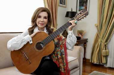 Guadalupe Pineda celebra su 50 aniversario como cantante con un sencillo y un concierto.