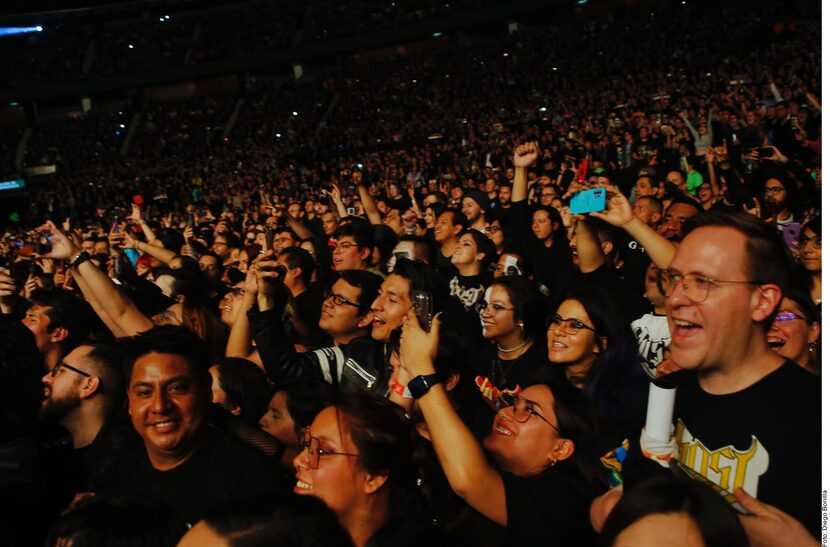 La banda sueca Ghost se presentó la noche de este martes 18 de septiembre ante 18,000 fieles...