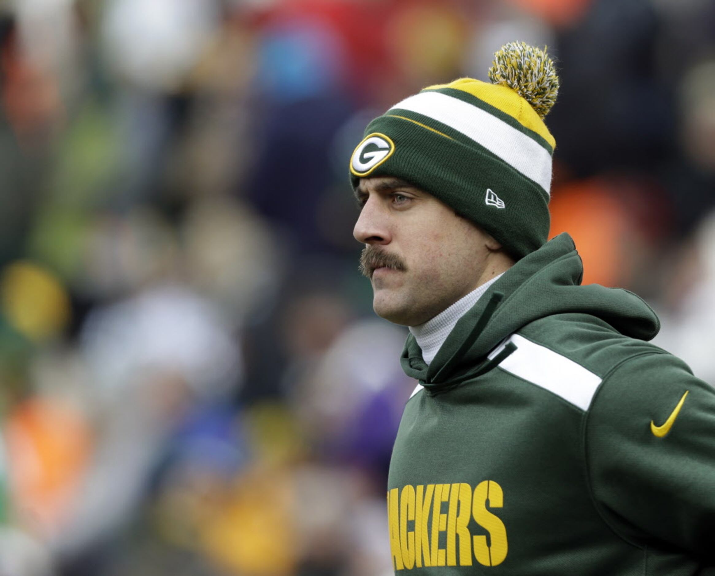 Aaron Rodgers injury: Packers QB practices in pads; Matt Flynn takes  starter's reps 