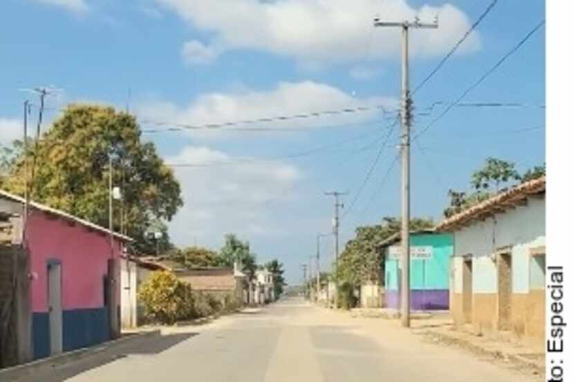 La comunidad Nuevo Chejel luce abandonada ya que los pobladores dejaron sus casas tras una...