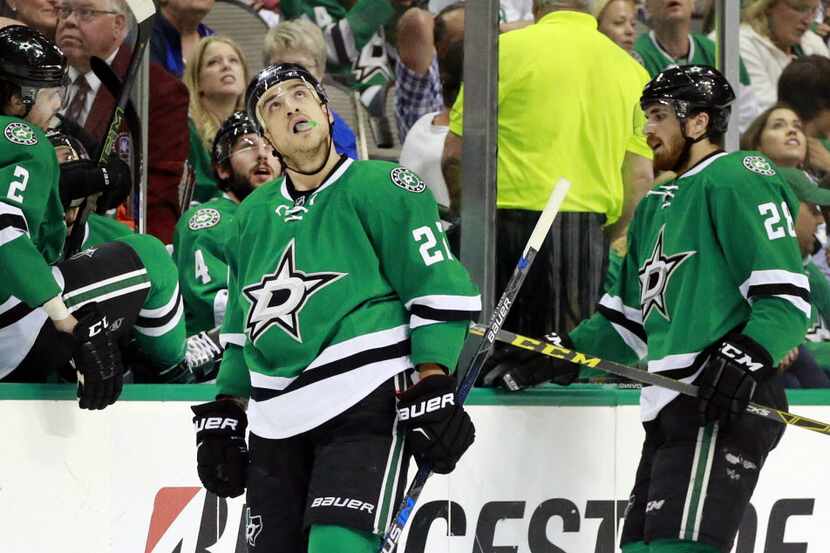 Dallas Stars center Colton Sceviour (22) looks to the videoboard after the Stars were scored...
