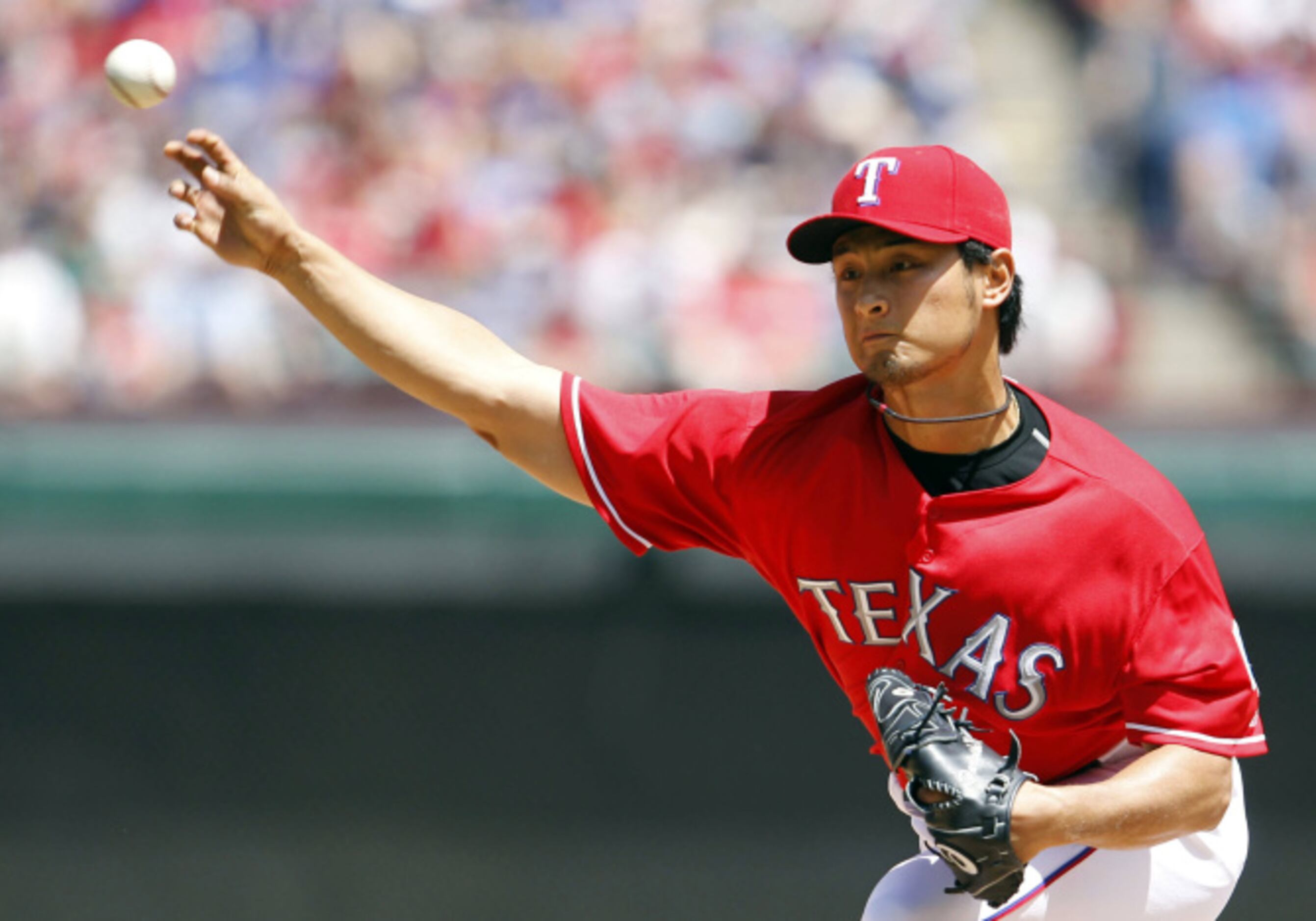 Darvish, Beltre and Rangers finish sweep of Boston