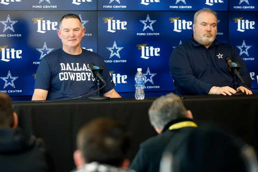 Alongside head coach Mike McCarthy (right), new Dallas Cowboys defensive coordinator Mike...