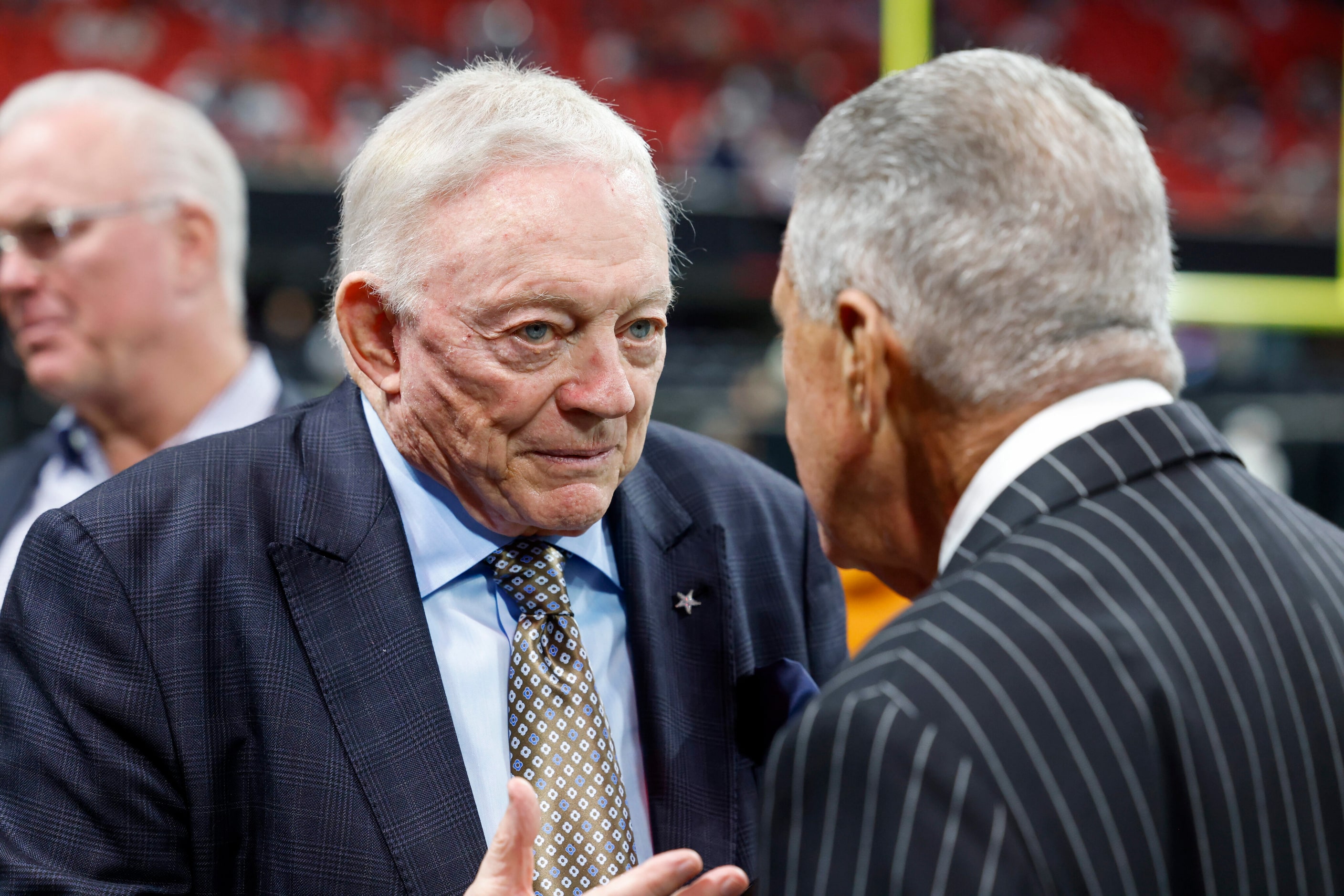 Dallas Cowboys owner Jerry Jones talks with Atlanta Falcons owner Arthur Blank before a...