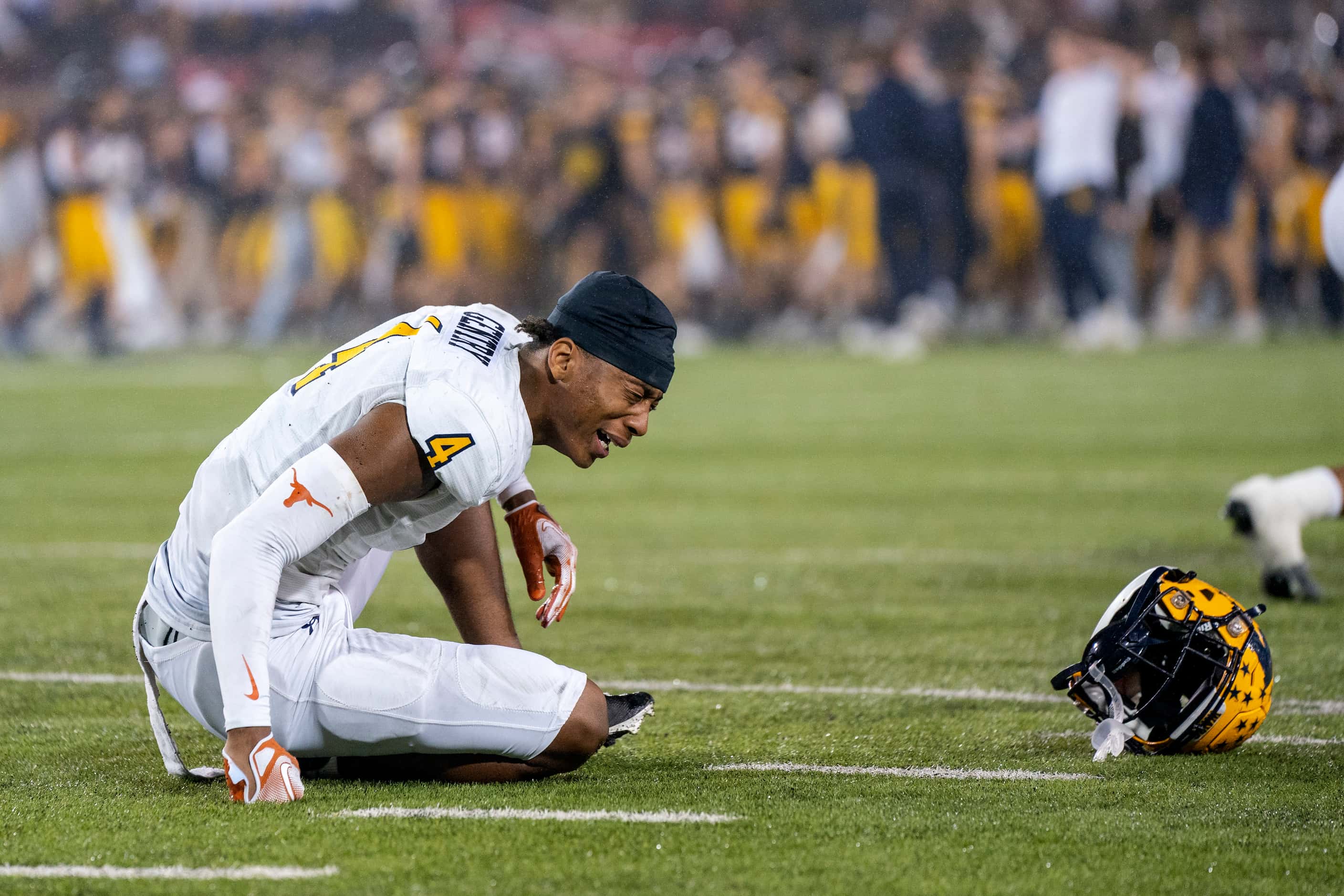 McKinney senior defensive back Zadian Gentry (4) cries in dejection after losing to Highland...