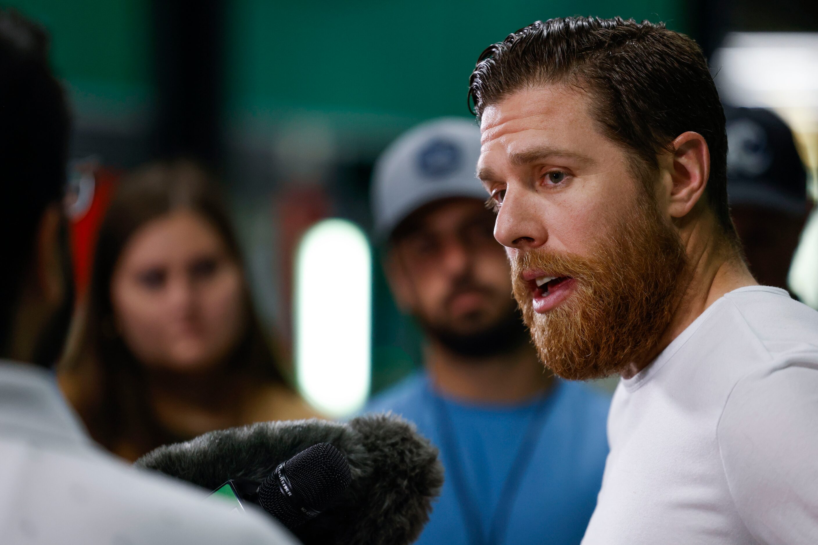 Dallas Stars center Joe Pavelski answers questions to the reporters during Dallas Stars...