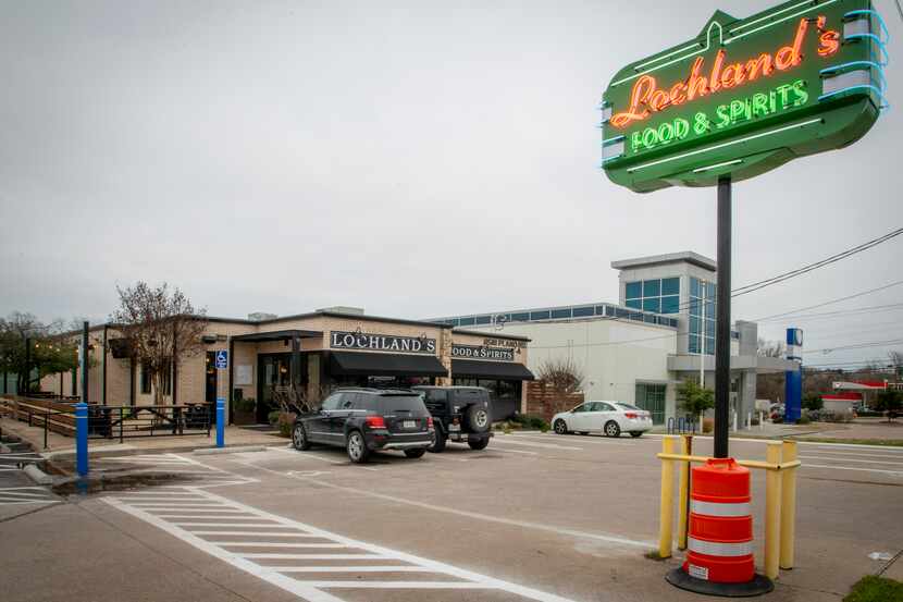 New Irish pub Lochland’s is located at Northwest Highway and Plano Road in the Lake...