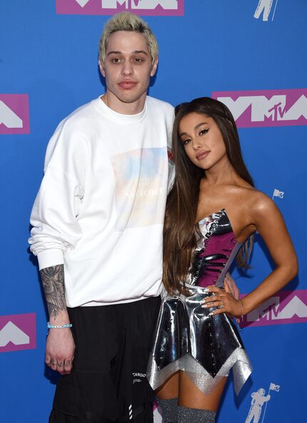  Pete Davidson and Ariana Grande 