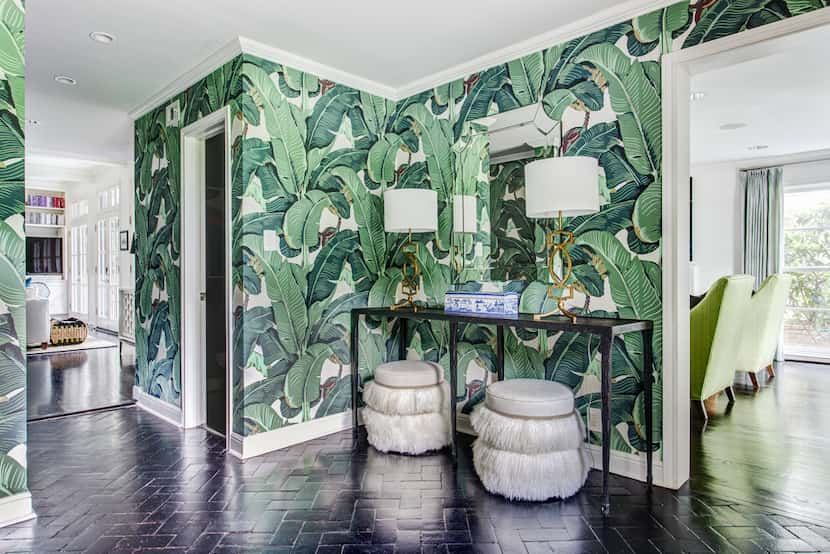 Go for Hollywood glam with Martinique's jungle palm wallpaper that the Beverly Hills Hotel...