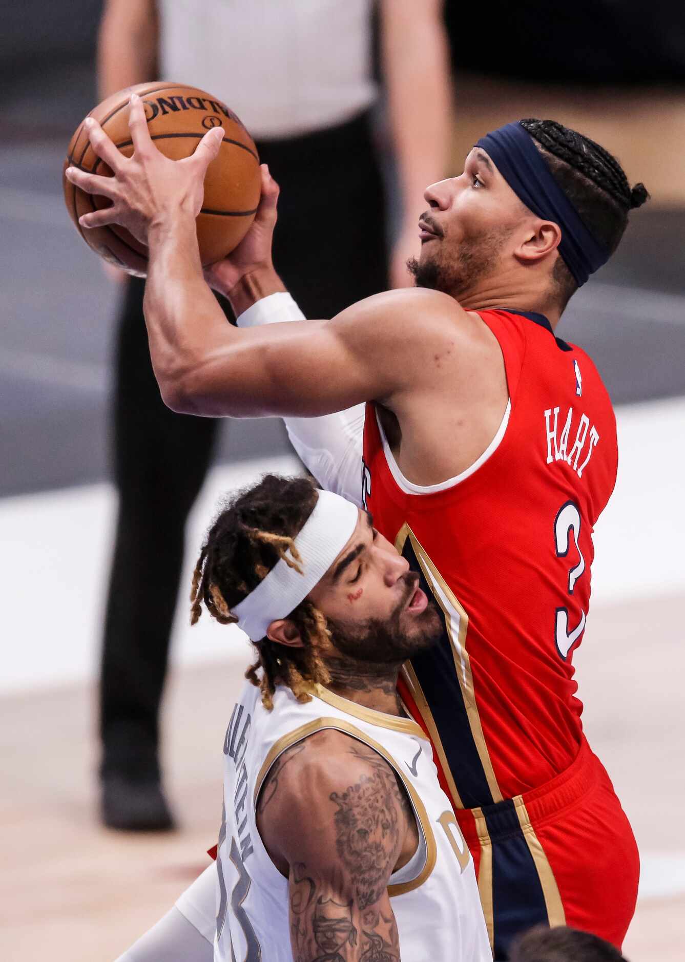 New Orleans Pelicans guard Josh Hart (3) attempts a shot as Dallas Mavericks forward Willie...