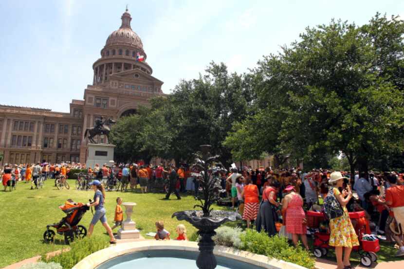 Protesters gathered during a rally outside the Capitol before the second legislative special...
