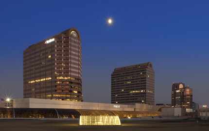 
The Galleria towers, at LBJ Freeway and Noel Road, contain almost 1.4 million square feet...