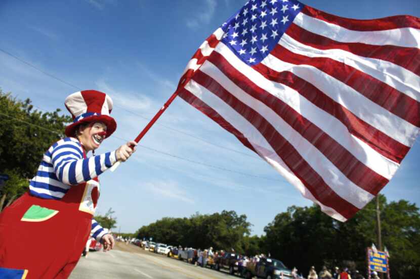 The City of Irving hosts an Independence Day parade with fun floats and custom cars.