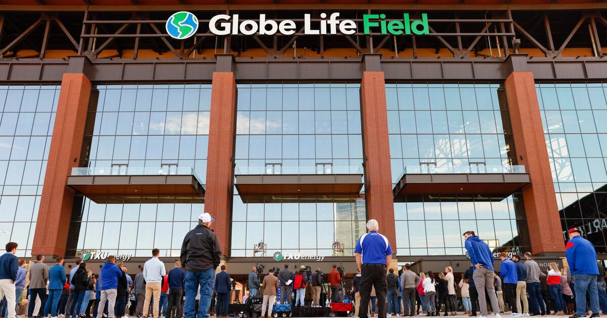 Rangers Renew Partnership With Globe Life For Stadium Naming