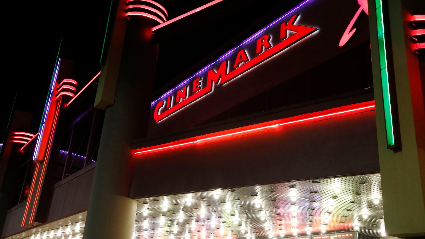 Cinemark reportó ganancias en su último trimestre de 2021 ¿Salvado por la telaraña?