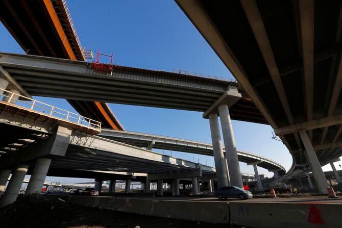 Construccion en el I-635E project provocará cierre de carriles esta semana.