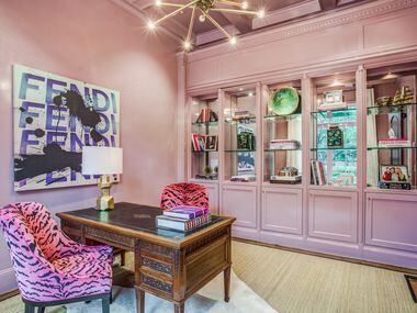 A look at the pink office of the Dallas home Kameron Westcott is selling.