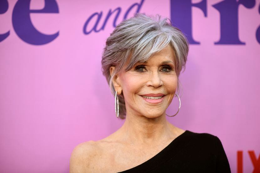 Jane Fonda al llegar a la premier de los episodios finales de la temporada 7 de la serie...