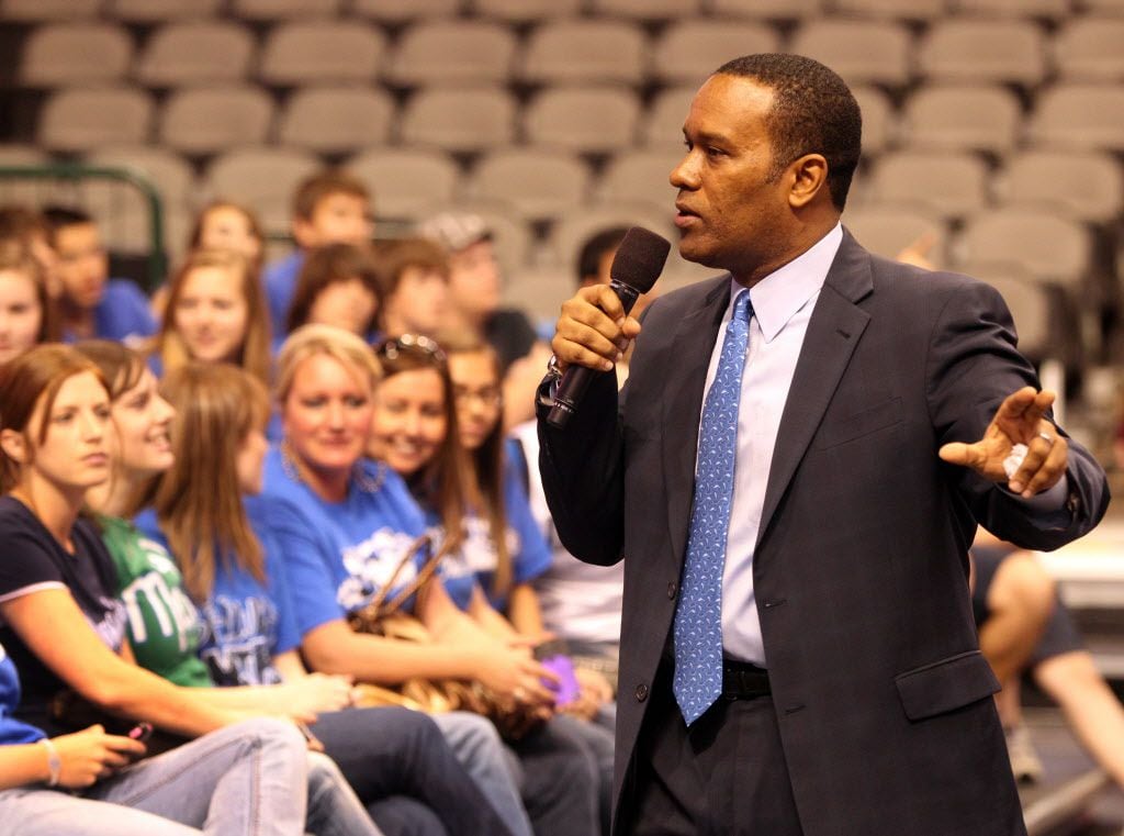 Dallas Mavericks President and CEO, Terdema Ussery, talks to high school students during at...