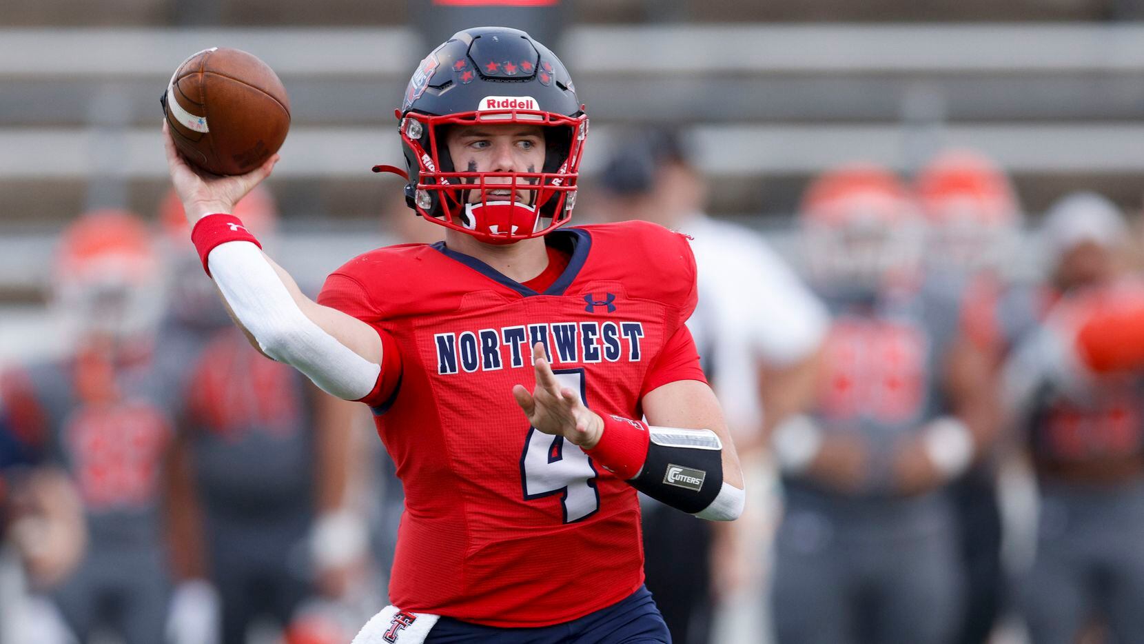 Justin Northwest quarterback Jake Strong (4) throws the ball during the first quarter of a...