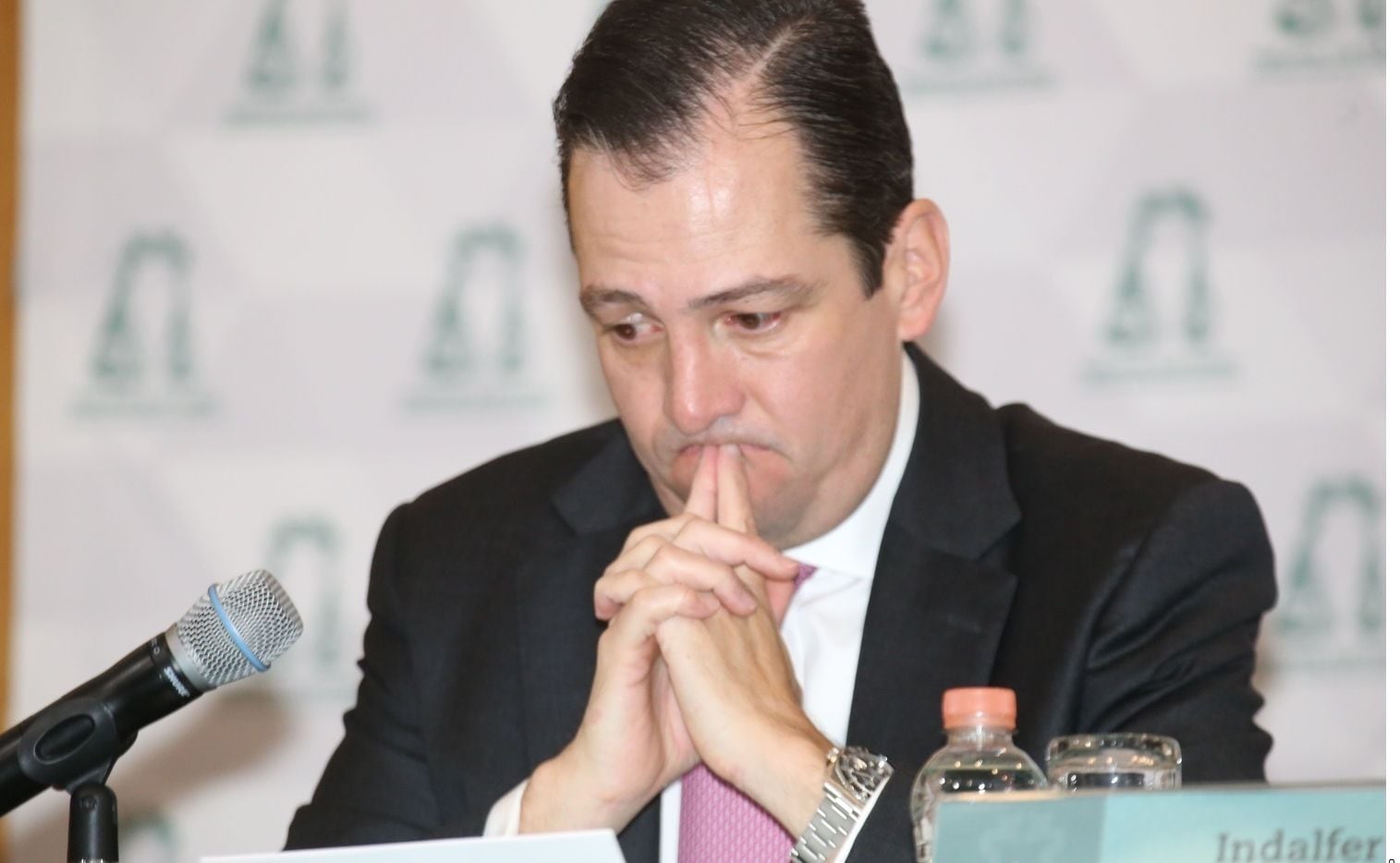 José Luis Vargas fue destituido como presidente del TEPJF, acusado de violar reglamentos.