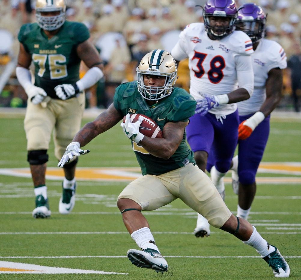 Baylor running back Shock Linwood (32) is pictured during the Northwestern State University...