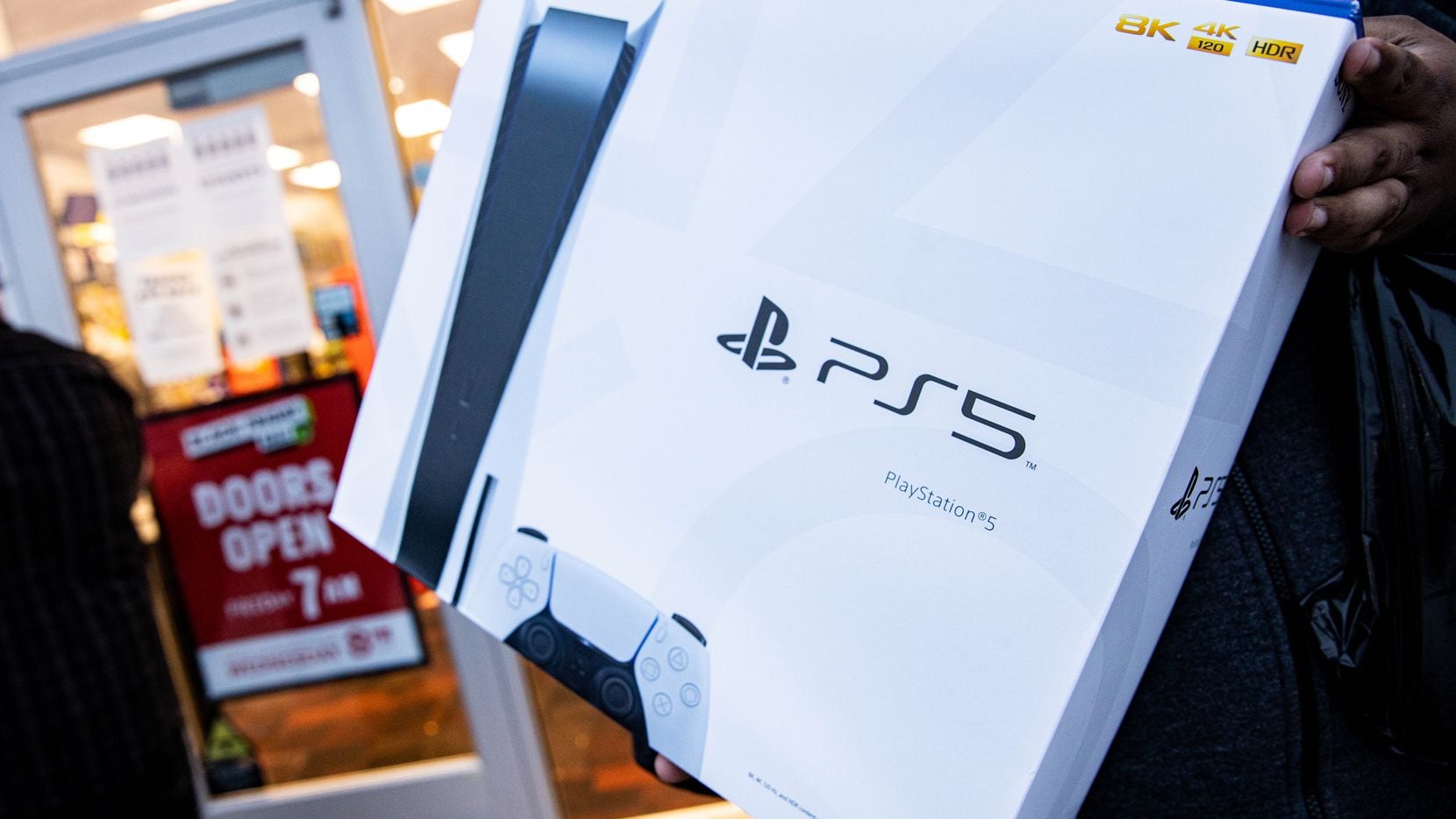 Dos años después de su lanzamiento, el interés por la consola Sony PlayStation 5 no ha...