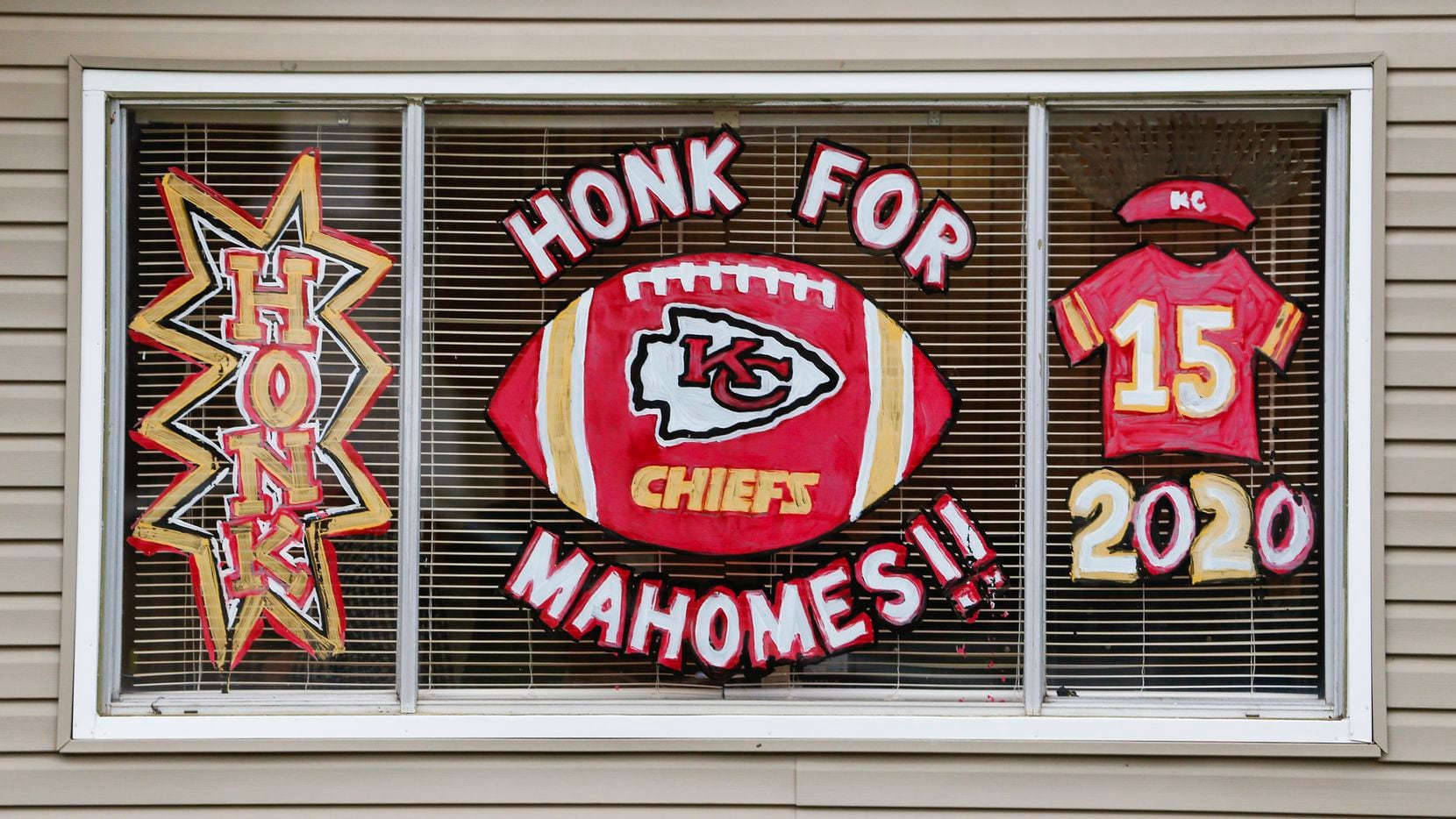 Mahomes Madness has swept up Whitehouse, where residents have gone wild for hometown sports...