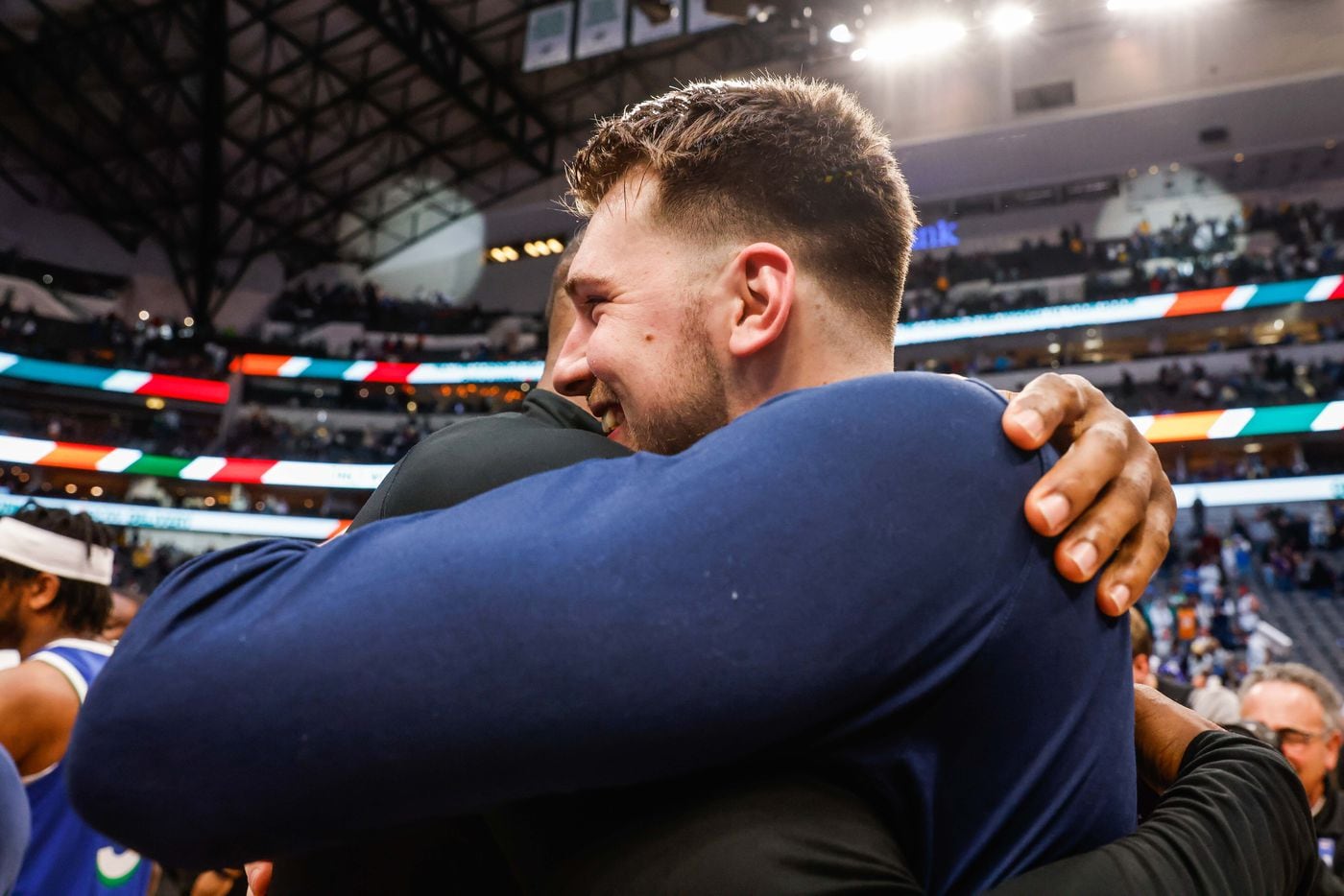 Los Angeles Lakers forward LeBron James (6) congratulates Dallas Mavericks guard Luka Doncic...