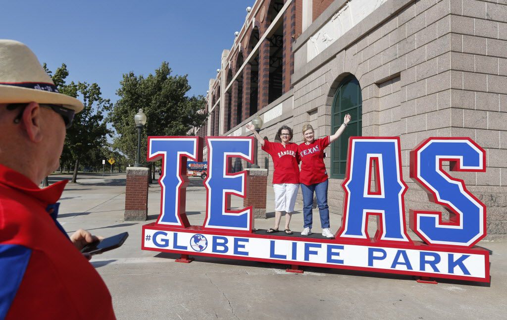 El Globe Life Park, que fue sede de los Rangers hasta 2019, ahora se llamará Choctaw Stadium.