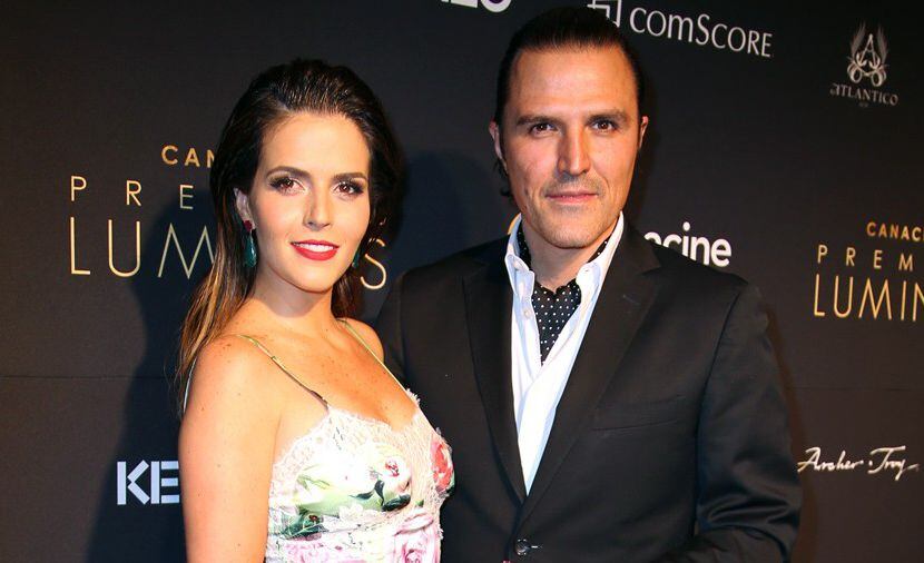 La actriz Clauda Álvarez organiza una boda poco convencional con el productor Billy Rovzar,...