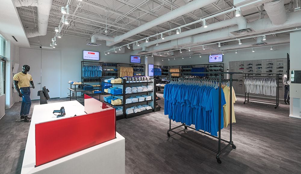 SML-RFID's office in Plano's International Business Park includes a retail showroom.