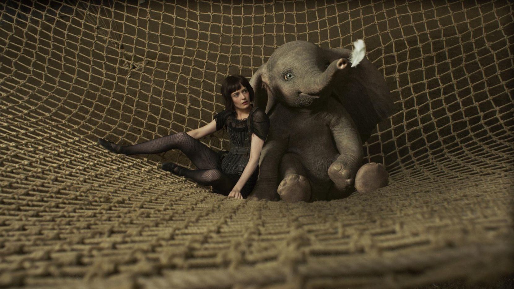 Eva Green es Colette  Marchant, una de la protagonistas de “Dumbo”.(DISNEY)
